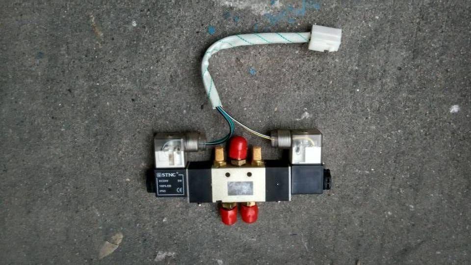 Door pump solenoid valve, T61938430, bus