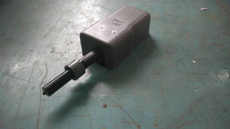 Pneumatic external swing pump assembly, 261500170