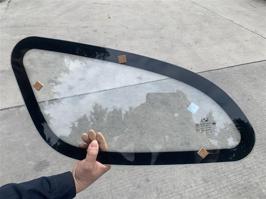 Front passenger door glass-tempered, 6901AY, closed, left rudder, white