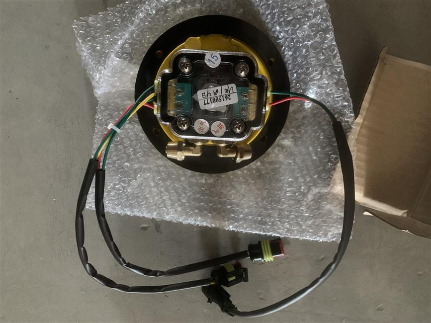 Emergency valve-door, JF106, with waterproof function, the air pipe joint is a right-angle bent joint