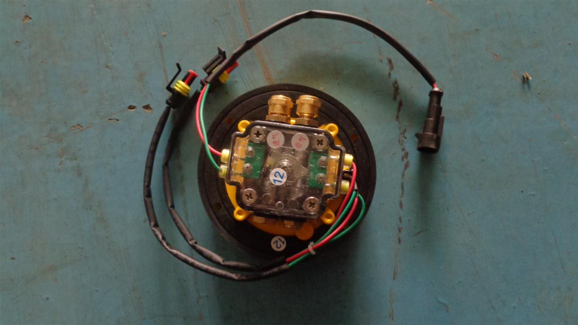 Emergency valve-car door, JF106, with waterproof function, straight head for import and outlet