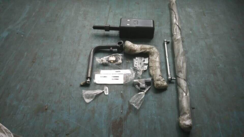 Pompe de porte, pneumatique, porte avant, type balançoire, gouvernail gauche, rayon de bras courbé 419.5, espacement du support 1468, protection standard européenne