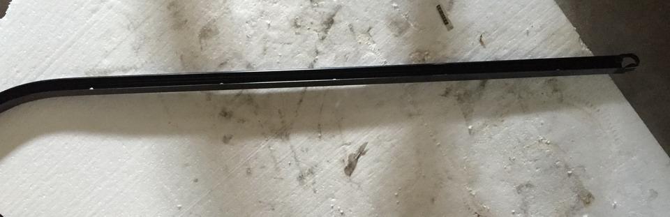 Top left middle door track assembly, universal