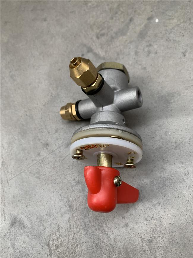 Emergency valve-door, D=30, with two-way copper connector, automatic reset