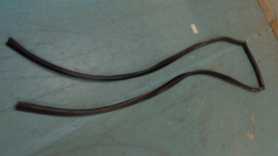 前乘客门密封胶条,三元乙丙J106,6858Y