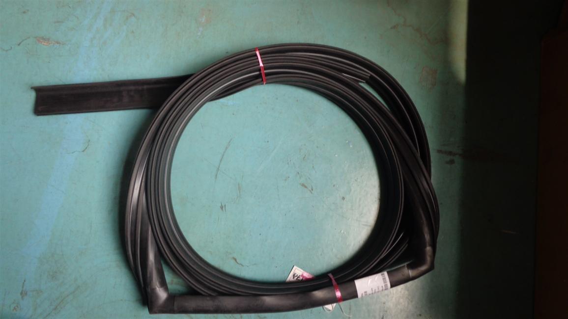 前乘客门密封胶条,三元乙丙J105,6802Y