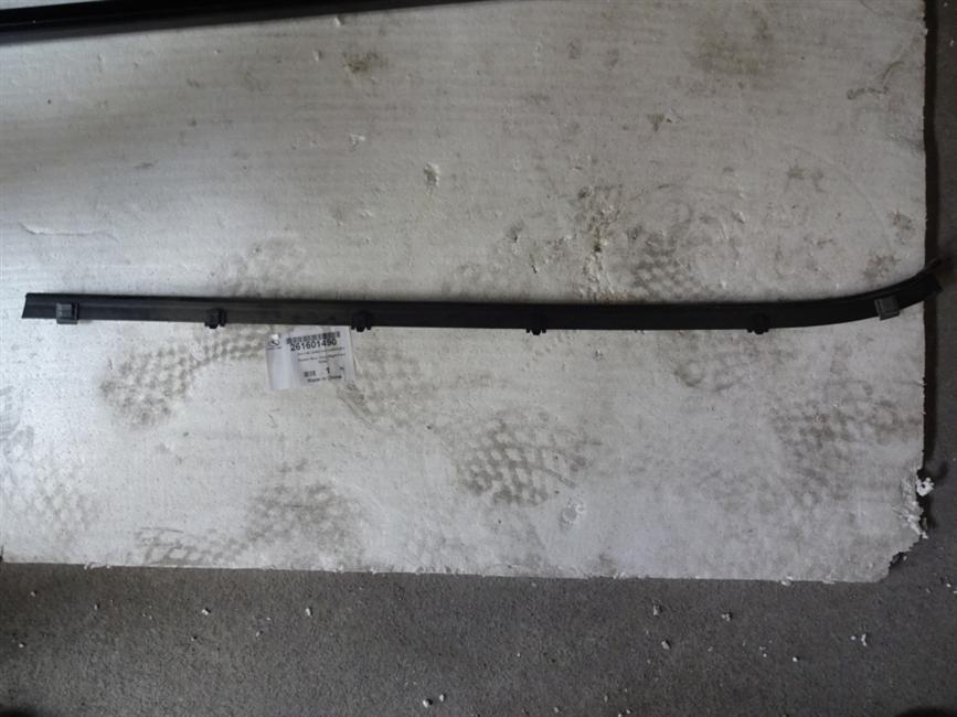 Glue strip, right front door inside glass, gray, non-formed top, universal-3