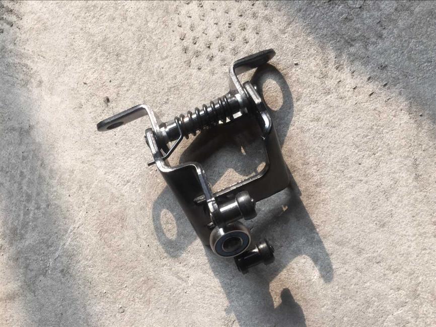 Middle roller assembly, right center door, Tianjin Yuao, KS2-2