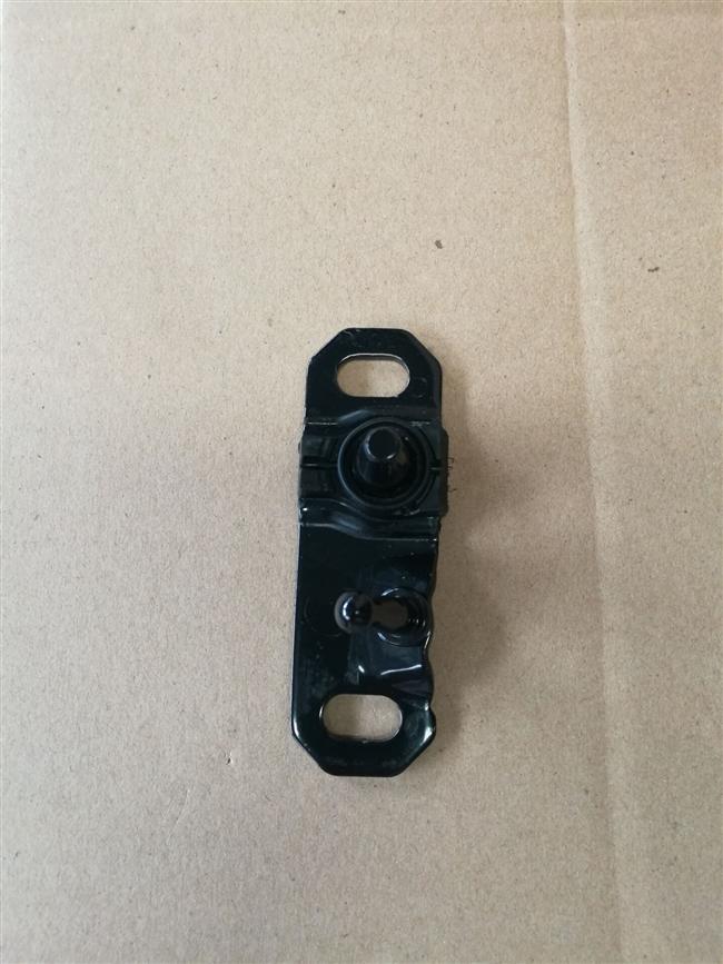 Right center gate limiter assembly, right center gate, KT-2