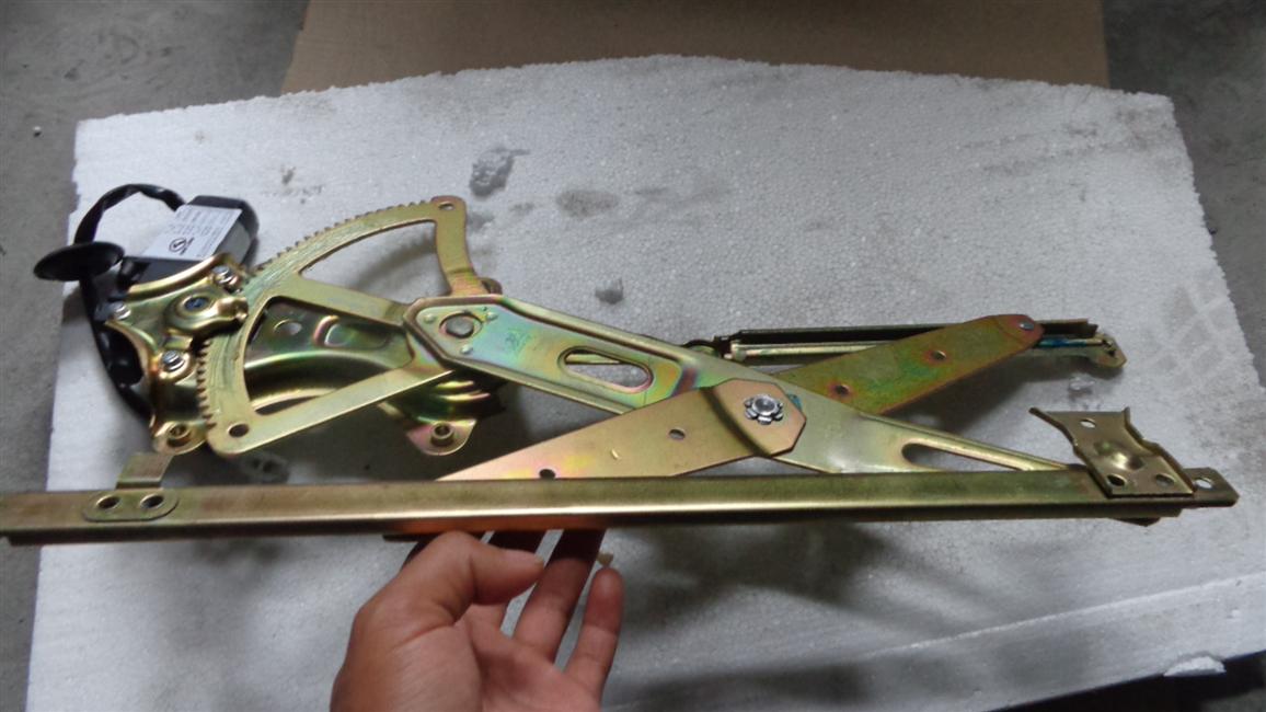 Электрический стеклянный подъемник левой передней двери, KS2-4