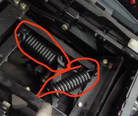 Крупная весна свалки J15, 267100161