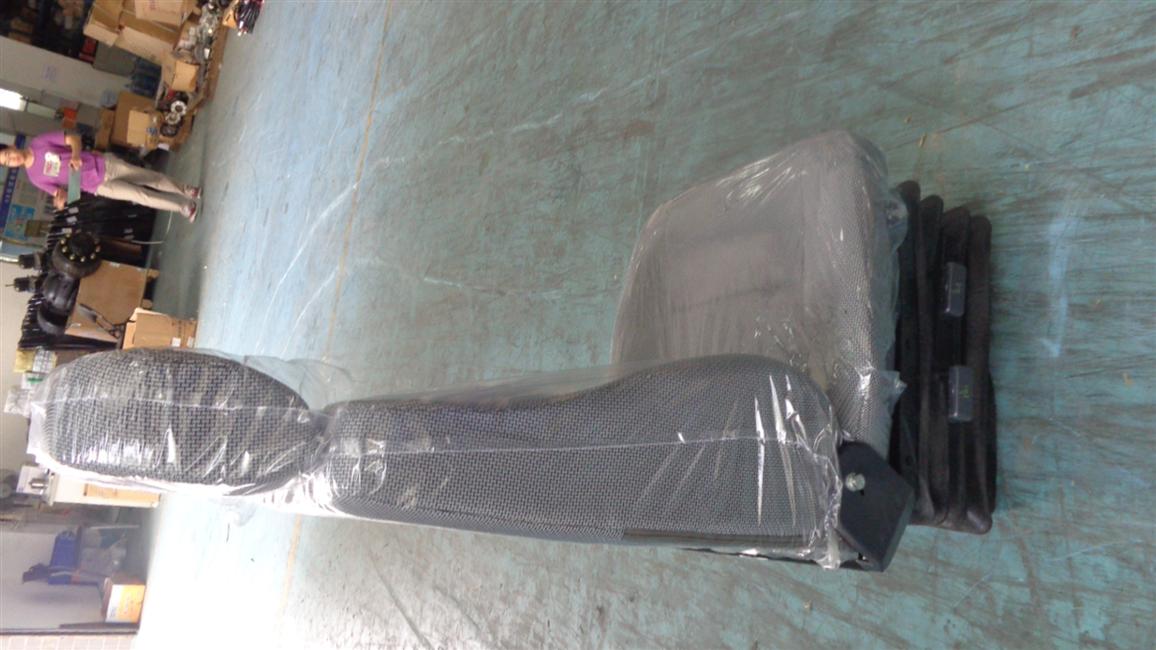 Механическое кресло водителя, J05-1