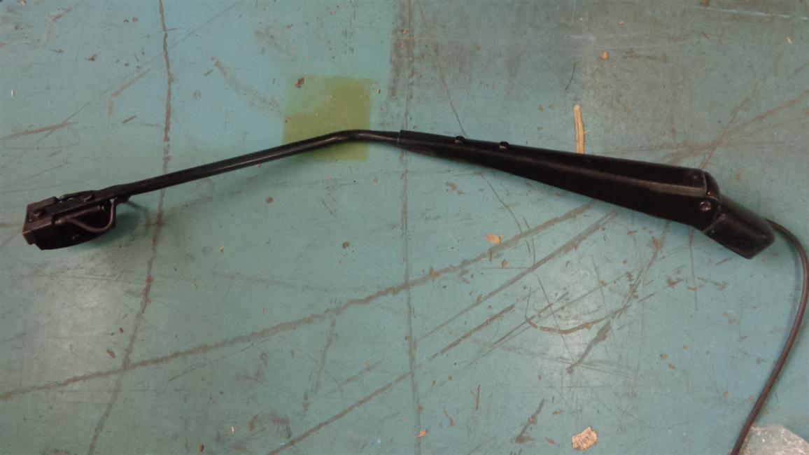 Upper wiper arm, bend, 279500090-1