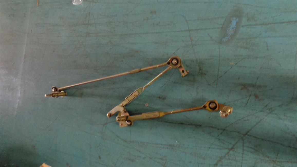 Wiper connecting rod, Fujian A1910VIII-1