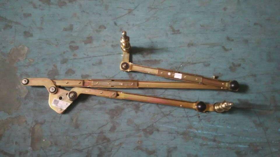 Wiper connecting rod, DC1800-12, 279500137