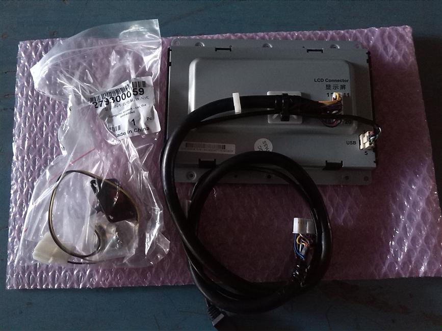 Display screen-car computer, embedded