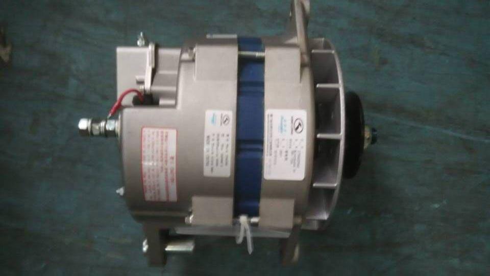 Generator, 8LHA3040UC 33,120A-1