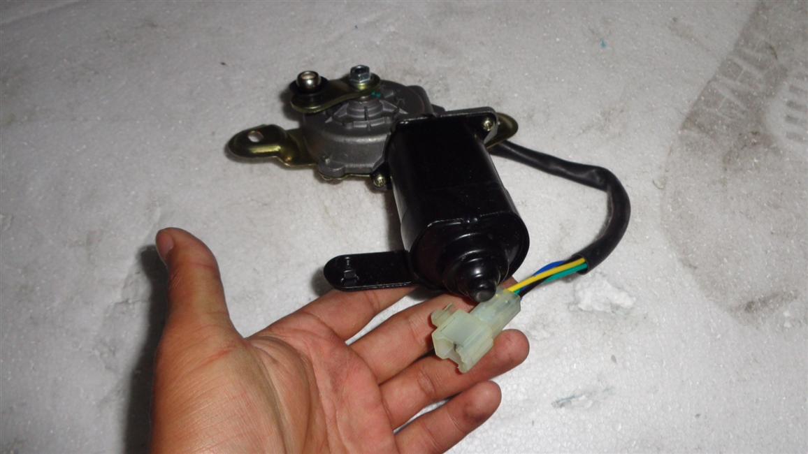 Моторный комплект заднего стеклоочистителя-4