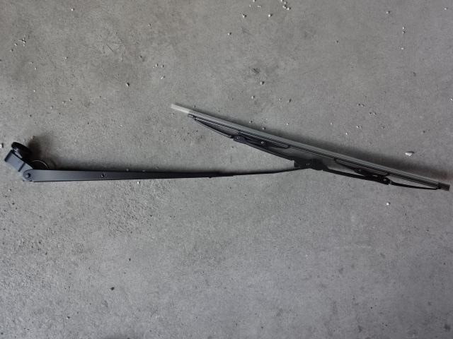 Main scraper arm and scraper assembly, left rudder, assembled driver's side-1