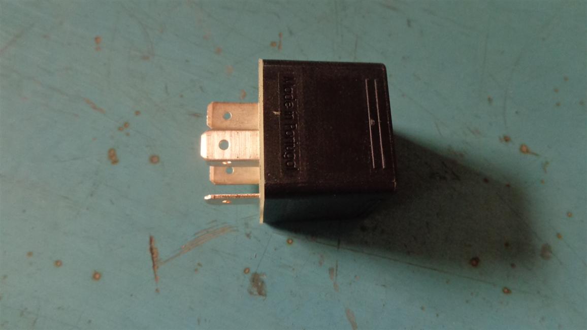 Relay, 24V normally open and normally closed diode, Bosch relay