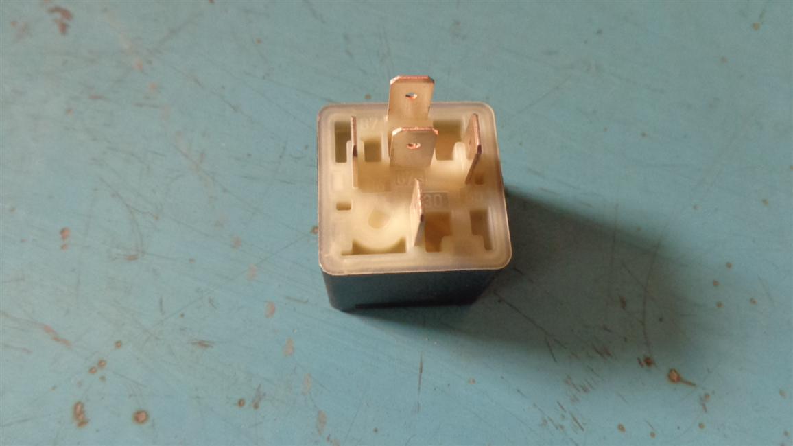 Relay, 24V normally open and normally closed diode, Bosch relay-1
