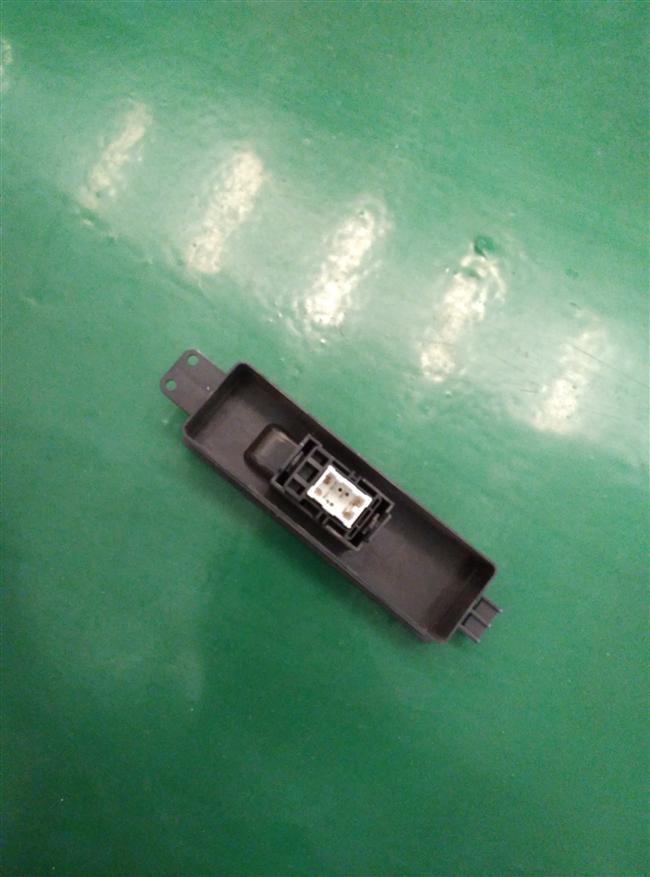 Sub-shock switch-electric driver window, beige, KT