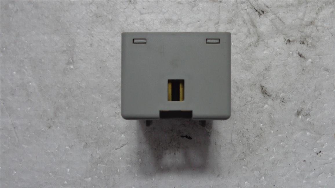 Relay, front wiper-2