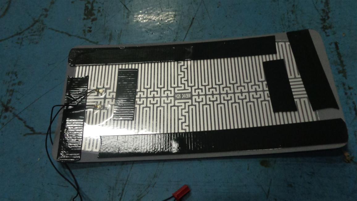 Внешний рассеиватель заднего вида (с отоплением), KW19-16-1