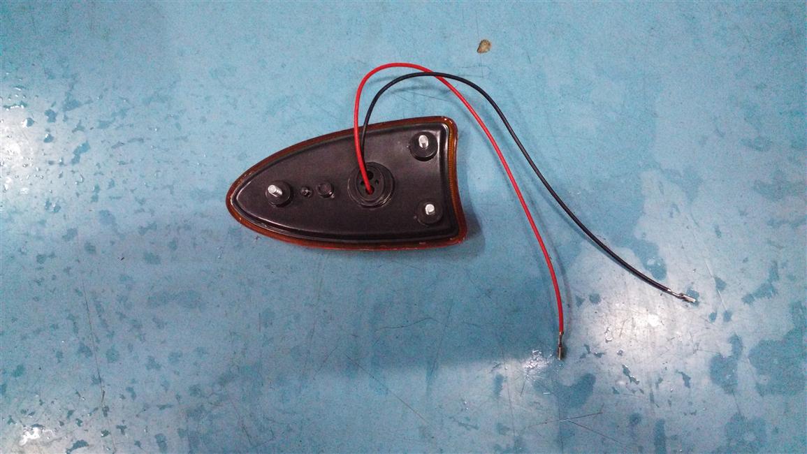 Lens small triangle light assembly, 282200266