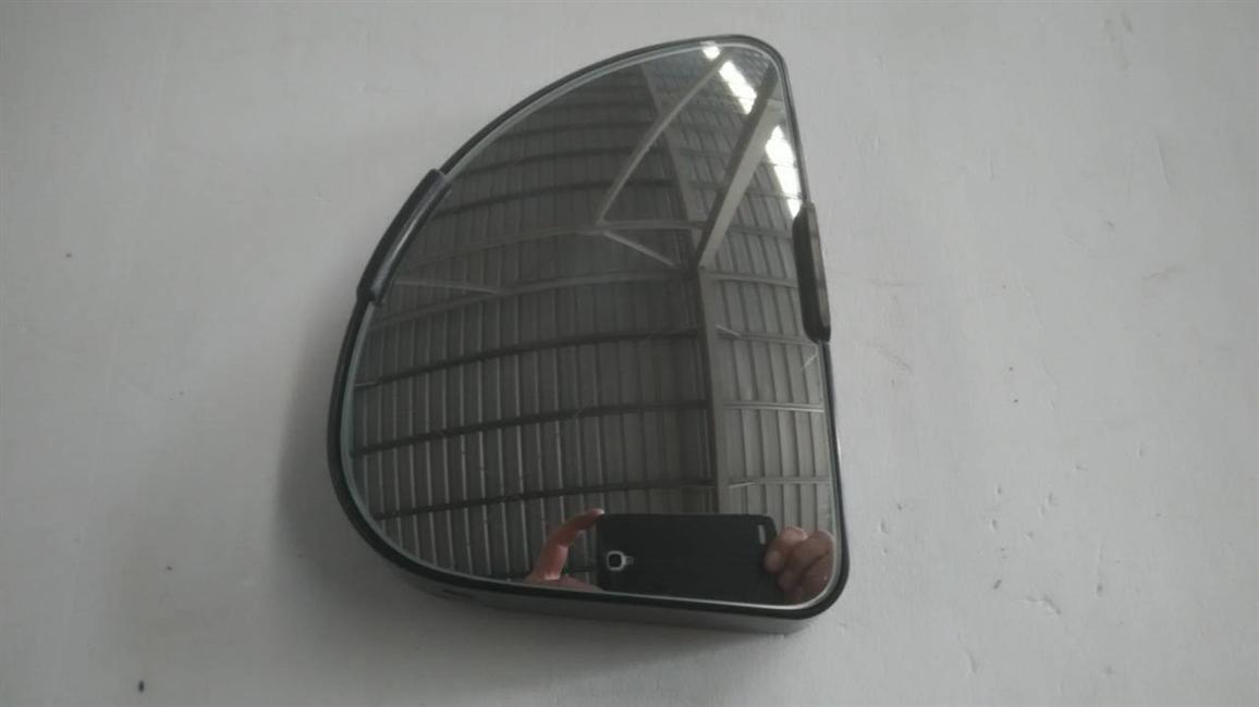 Левый треугольник с нижним видом в сборе, 282200386-1