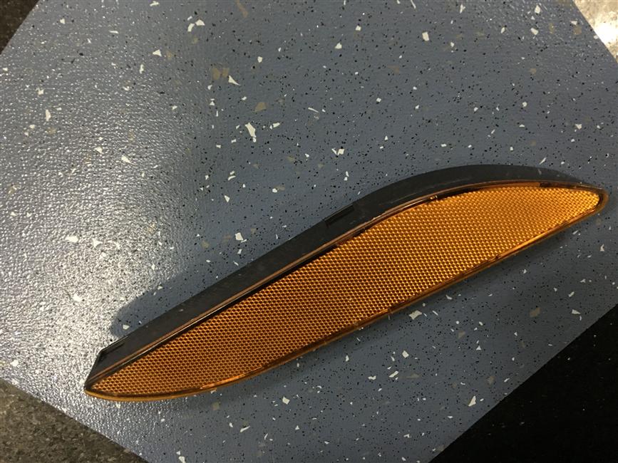 Xiaolongwei plastic mirror arm lamp assembly (hot adhesive film)-right, 282200387-1