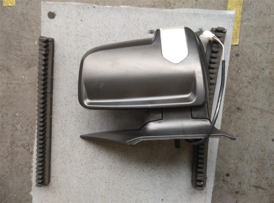 Rétroviseur extérieur, gouvernail gauche côté gauche, noir épais, électrique, clignotant électrique avec chauffage électrique miroir auxiliaire, KT-3