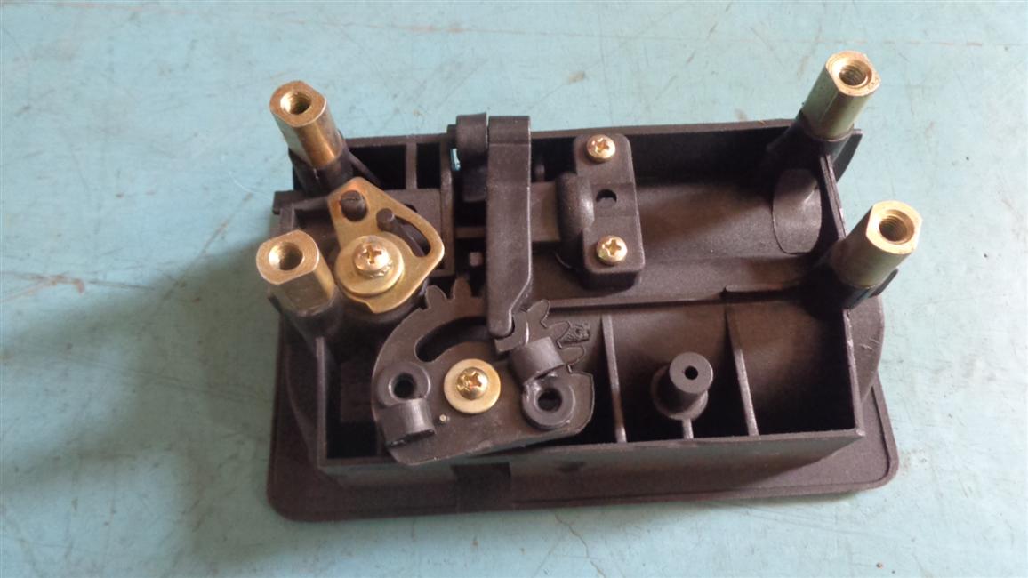 Vehicle lock assembly (10 squares, 10 simple 2 oil 1 door machine), XMQ6111Y-1