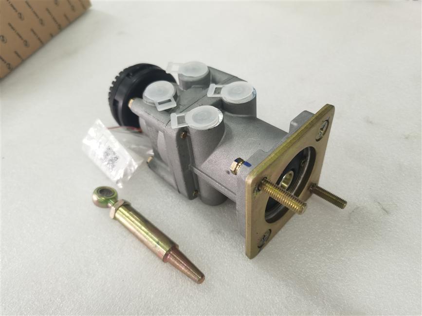 Air brake valve, same as 235400010