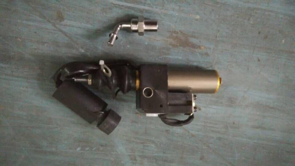 Oil-breaking cylinder assembly, YC6J230-20