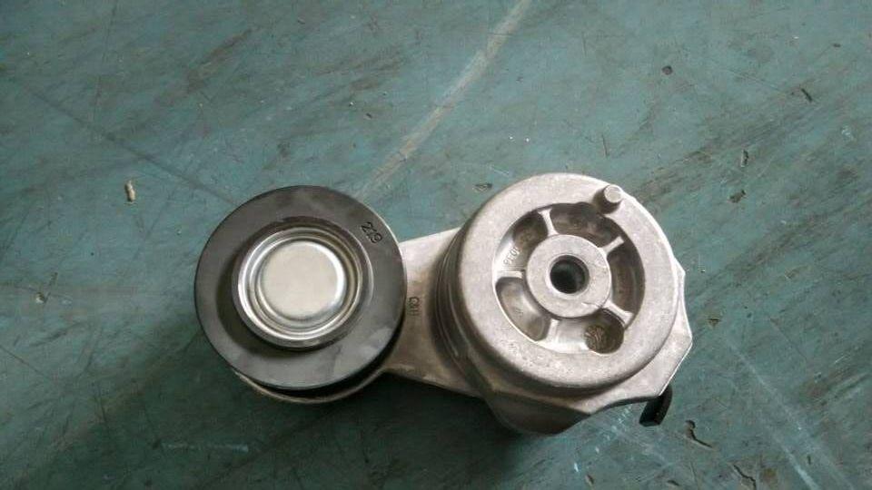 Belt tensioner, 73004091