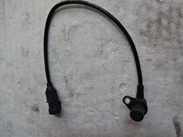 曲轴位置传感器,新光华晨4G21B,国Ⅳ
