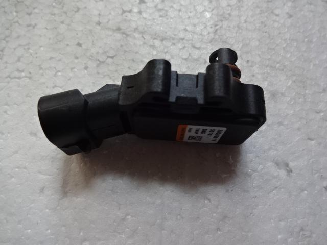 Intake pressure sensor, Xinguang Huachen 4G21B, National IV-4