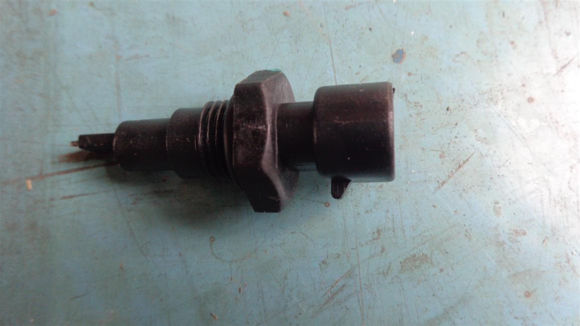 Oil and water separator sensor, FS19816