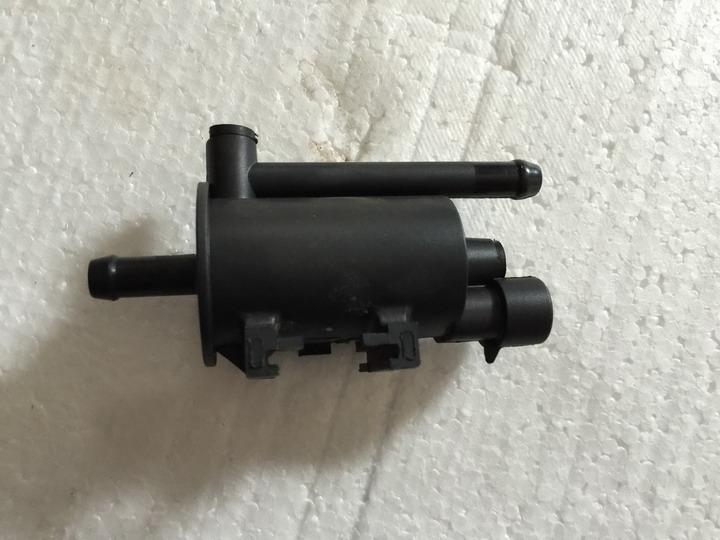 Carbon canister cleaning solenoid valve, M11DCF-1
