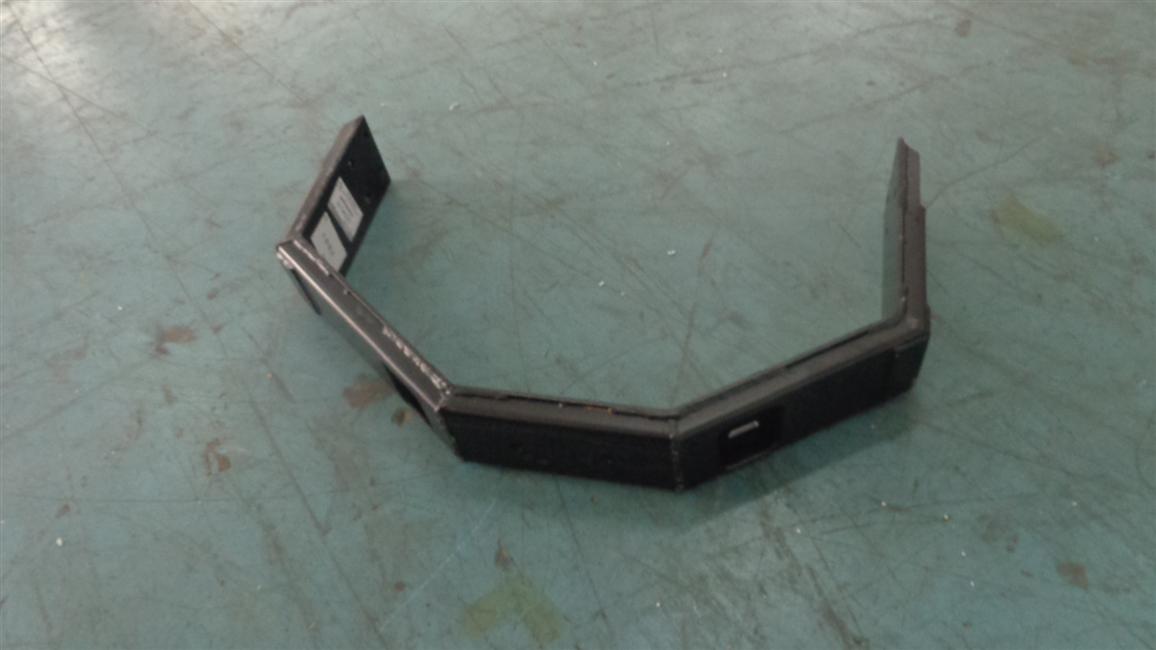 Bracket assembly-engine rear suspension, YC6G230N-30, 320200040