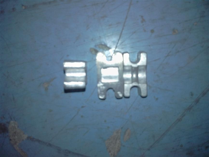 Flexible shaft fixing support