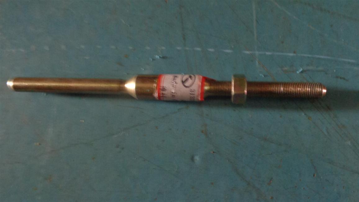 推杆-离合器助力器，配105泵-1