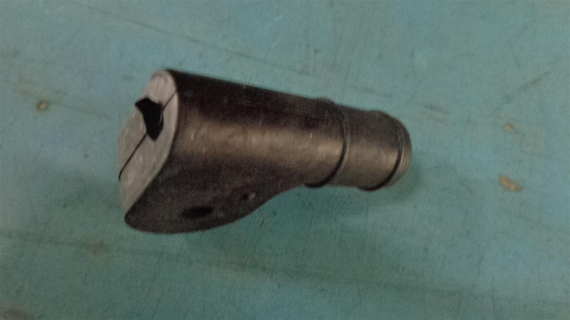 Connection end-height valve