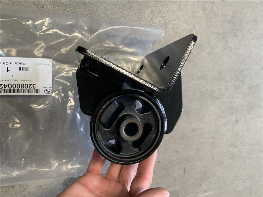 Buffer pad, WTL motor left rear suspension, black, KS-EV-2