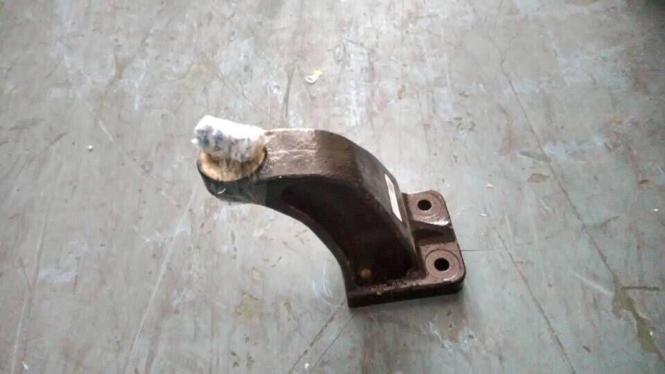 Bracket - air spring, left, casting-1