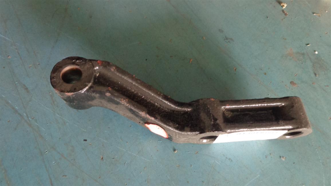 Lower bracket-left rear shock absorber, casting