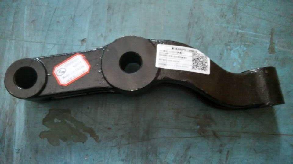 Amortisseur de choc gauche à l'arrière inférieur, coulée