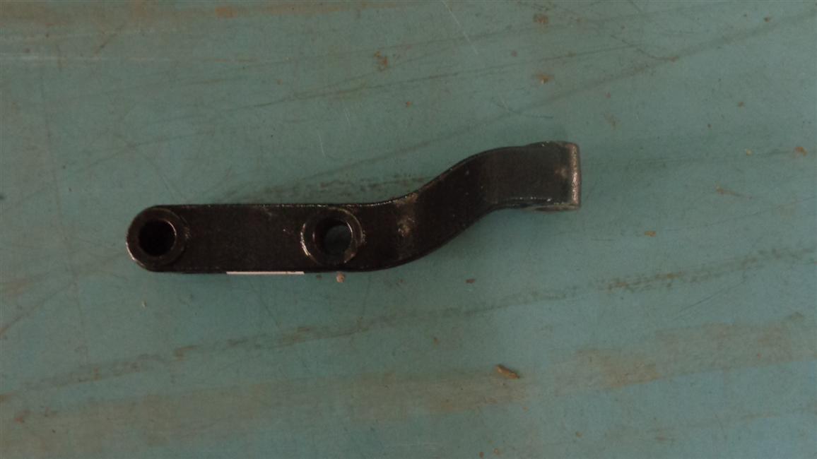 Lower bracket-rear left shock absorber, casting-1