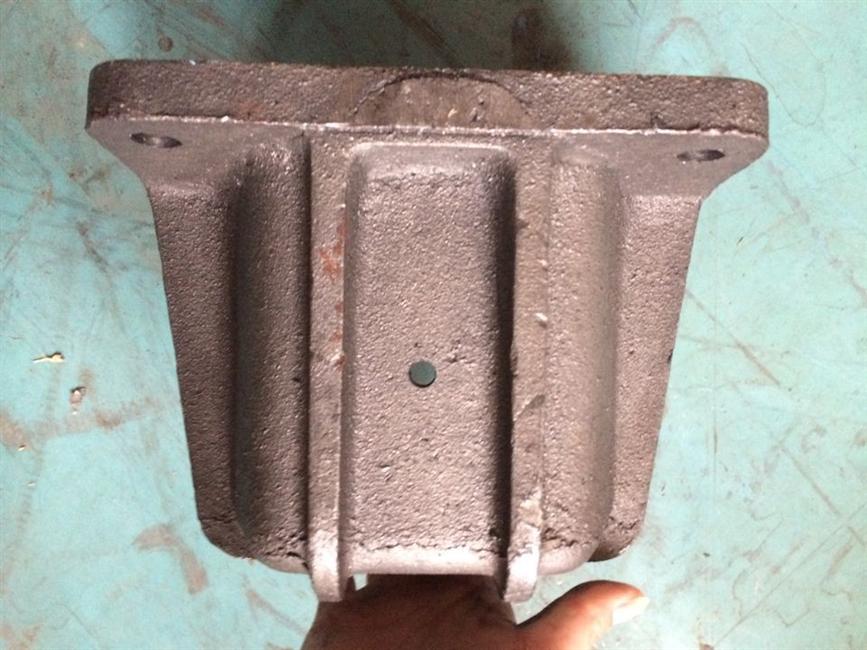 Пружинное крепление задней кромки, 35-100, литье